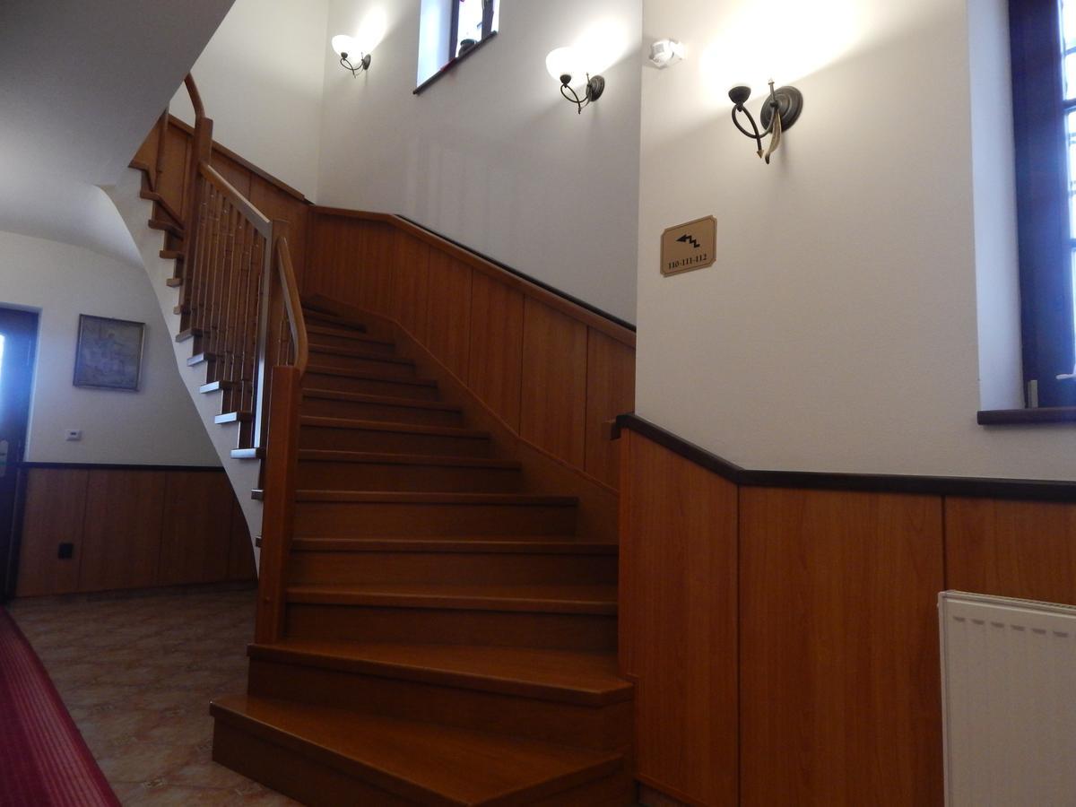 Hotel Zamecek Pod Hradem Stary Jicin 111 Extérieur photo